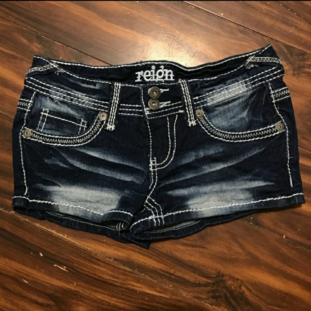 Reign Jean Shorts with Rhinestine design Size 3